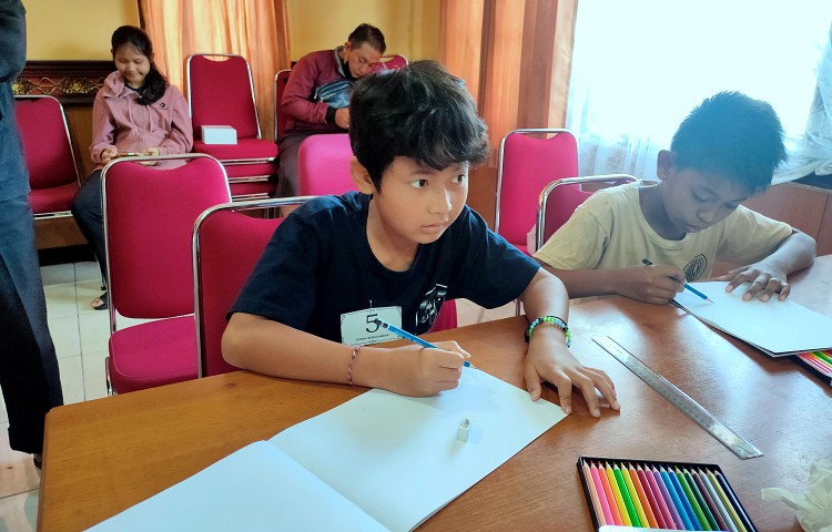 Lomba Mewarnai Dan Menggambar